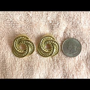 EARRINGS - COSTUME GOLD